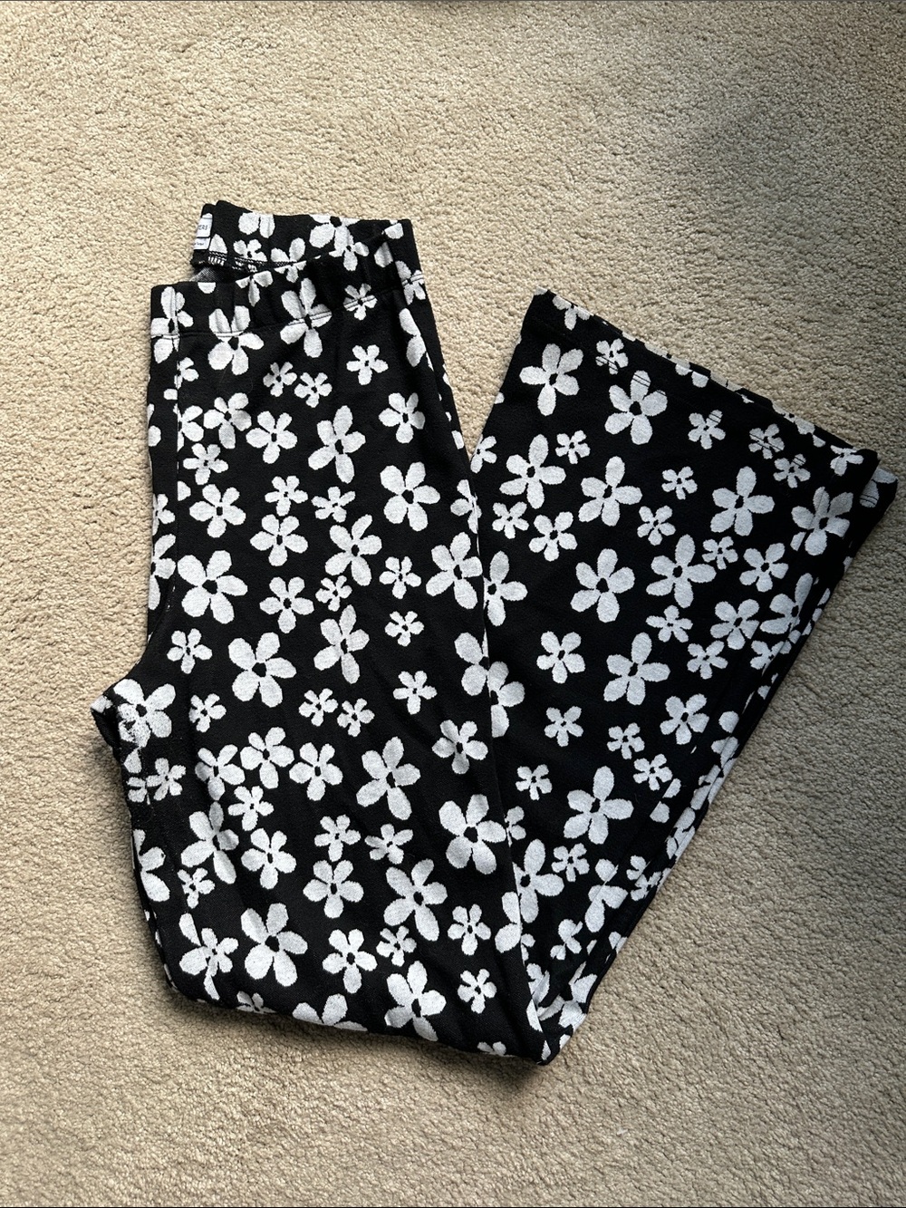 UO Black and White Floral Wide-Leg/Flare Pants